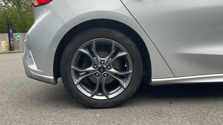 Ford Focus 1.0 EcoBoost 125 ST-Line 5dr Petrol Hatchback